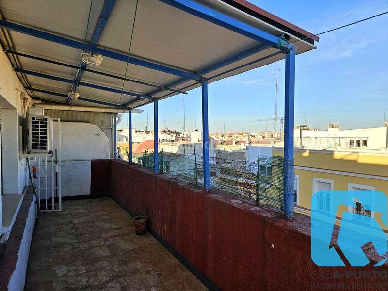 Foto 47bbc5bb-184c-4b1b-a16b-5ba2a8149e2d. Àtic a Pacífico Madrid