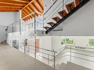 Haus  Calle ponent (c. aragall). Un hogar hecho para desconectar y disfrutar cada instante en cor