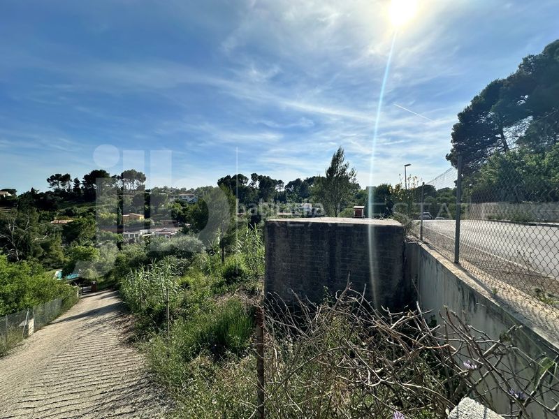 Foto 73a4e337-2f81-4f7b-87d0-bc8668c7ee05. Terreny residencial a Sant Muç Rubí