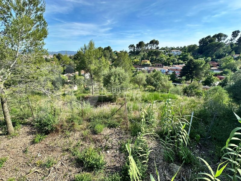 Foto a4906add-96b5-4a6e-88ce-5cf3c43345d4. Terreny residencial a Sant Muç Rubí