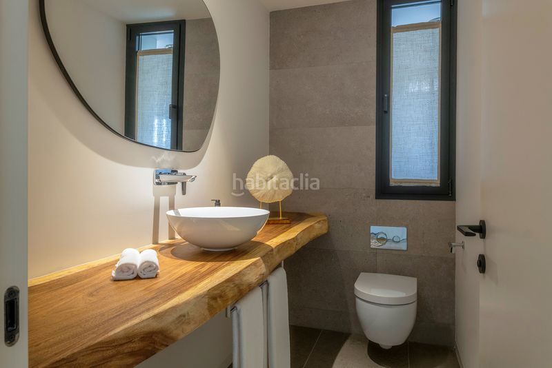 Foto 787b1dc8-7cb1-4bf2-ad3e-8fd49dcd2f13. Apartament amb aparcament piscina a Sotogrande alto Sotogrande