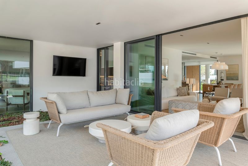 Foto 8a991035-8690-49df-9e02-bcc6aaf3c672. Apartament amb aparcament piscina a Sotogrande alto Sotogrande
