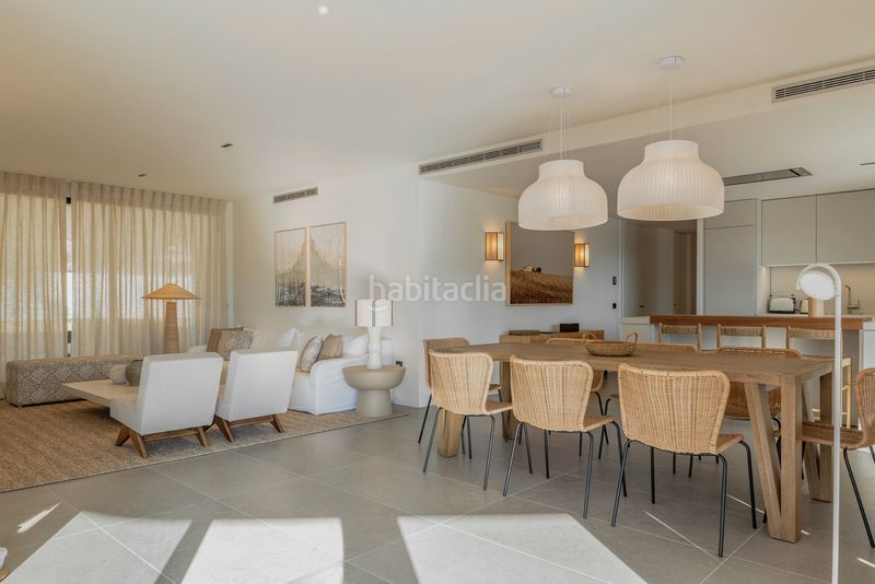 Foto bad99336-2bd7-45ef-ae6d-854afb2610dc. Apartament amb aparcament piscina a Sotogrande alto Sotogrande