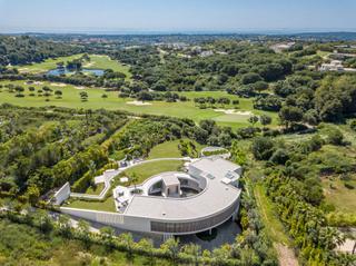 Casa en Sotogrande Alto. Villa vela el mirador de la reserva