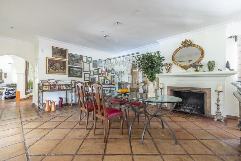 Foto 302b6f1e-f3f8-4bd8-842b-899cd0461c81. Casa amb calefacció aparcament piscina a Sotogrande alto Sotogrande