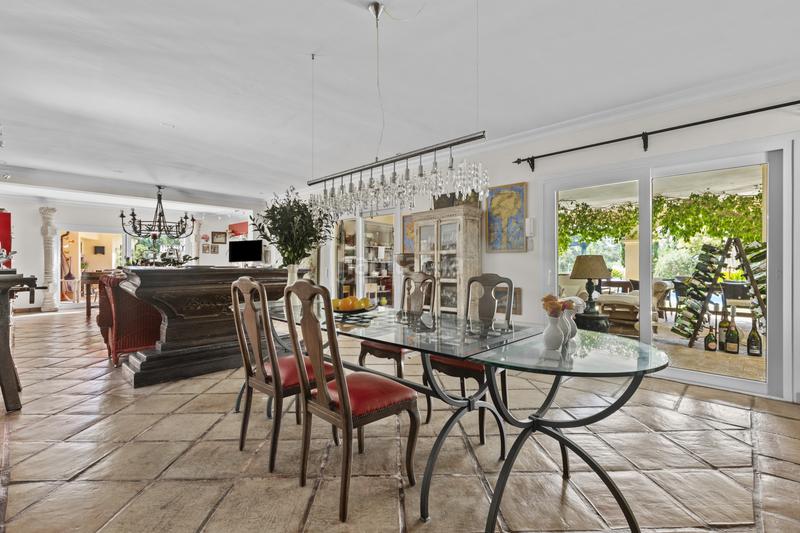 Foto 7453e00b-45ee-4c06-9c90-e0c275e074cf. Casa amb calefacció aparcament piscina a Sotogrande alto Sotogrande