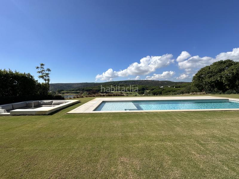 Foto 421692d2-6758-4aa5-a925-35995d377a01. Casa con parcheggio piscina in Sotogrande alto Sotogrande