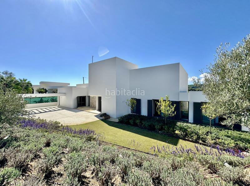 Foto 89333967-6dff-40b8-8f05-089dee040ade. Casa con parcheggio piscina in Sotogrande alto Sotogrande