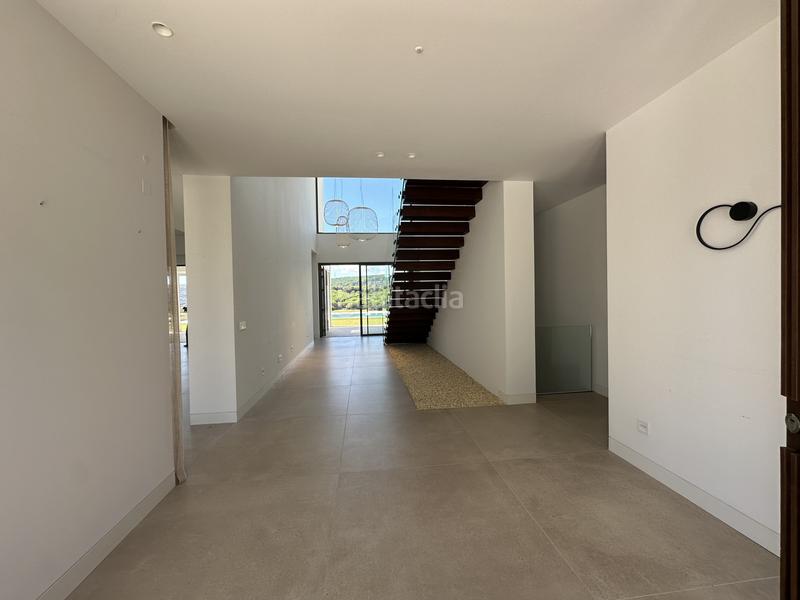 Foto bbb1f249-dd42-408f-b34e-f013009febd2. Casa con parcheggio piscina in Sotogrande alto Sotogrande