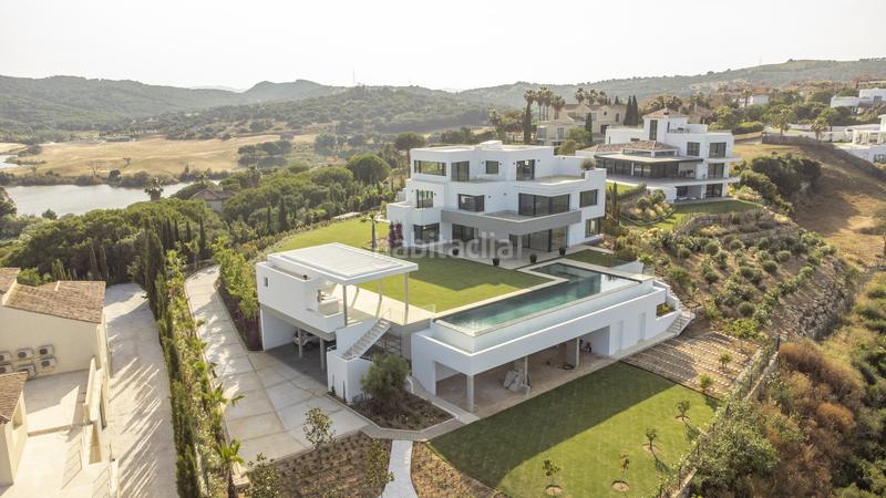 Foto 3cbe7416-df59-478f-97eb-513d19dfded6. Casa con parcheggio piscina in Sotogrande alto Sotogrande