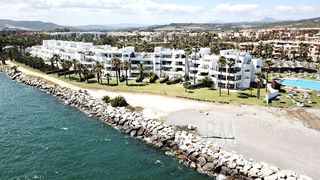 Dúplex a Puerto de Sotogrande-La Marina. Duplex paseo del río sotogrande