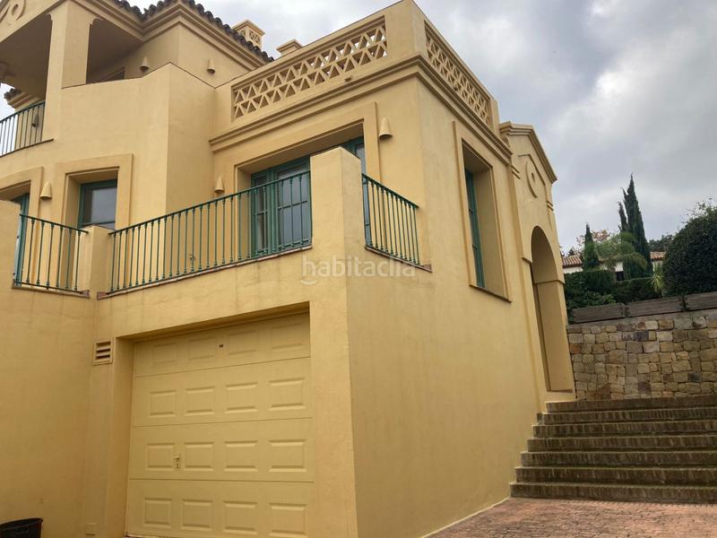 Foto 30753e58-ed4e-4ff6-84d2-9ba349b00cf9. Casa villa alto zona f x en Sotogrande alto Sotogrande