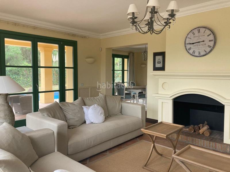 Foto 890de176-ac92-409c-851c-c3d732699890. Casa villa alto zona f x en Sotogrande alto Sotogrande