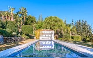 Casa en Sotogrande Alto. Villa sotogrande alto avda los cortijos