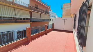 Casa adossada  Calle velarde. Se vende chalet pareado en el centro de arroyo de la miel!
