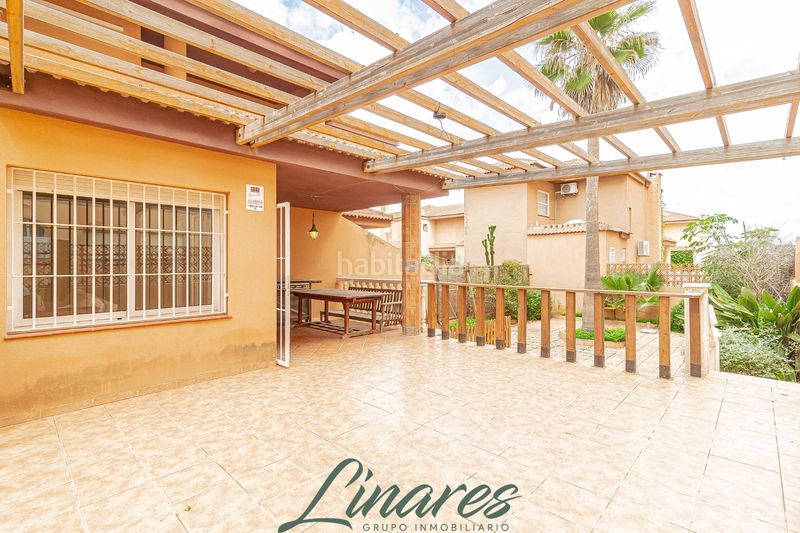 Foto dc8728e7-f9c5-4fd5-ae2a-36273f4f07f0. Casa amb aparcament piscina a Playa del Galán Manga del Mar Menor (La)