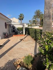 Rent House  Calle ,19. Se alquila bungalow en residencial estrella de mar, los urrutias