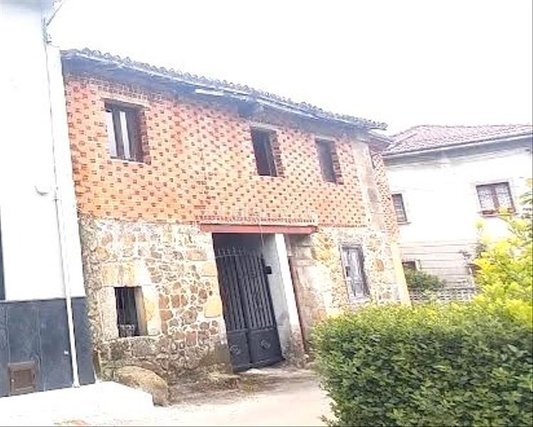 Foto de38951c-fb3c-4a12-b8ec-570ac421fc5a. Business premise in Bimenes