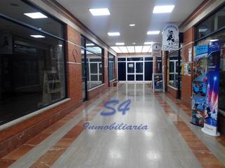 Lloguer Local Comercial  Avenida conde santa bárbara. Alquiler local comercial acondicionado en el centro de pola de s
