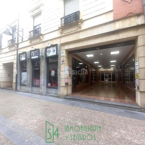 Foto b4cdfacf-6f4b-4166-971f-39379ce2de3a. Lloguer local comercial a la pola Siero Siero