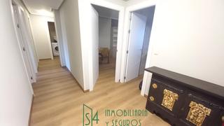 Location Appartement  Calle hermanos felgueroso. Alquiler piso amueblado 3 dormitorios en pola de siero