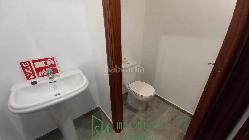 Foto 8697a313-c2b2-4681-a505-9c7f53d012c3. Lloguer local comercial a la pola Siero Siero