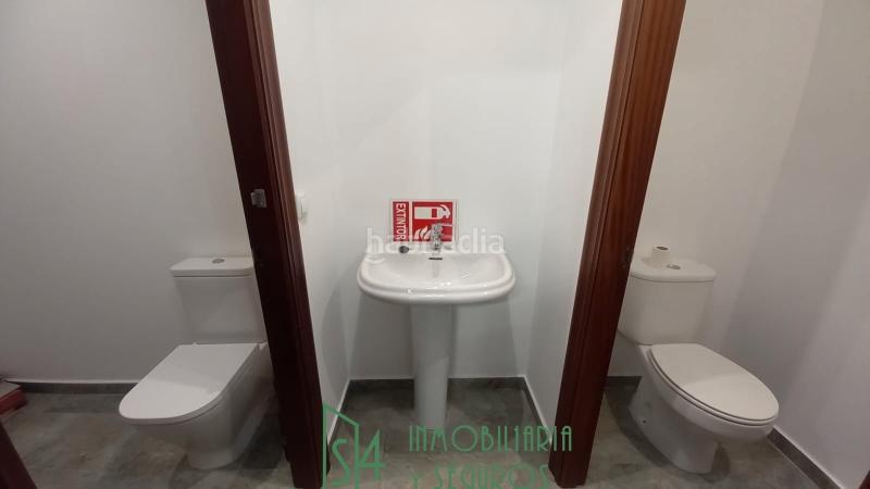 Foto c4da92fe-4c4d-4e59-8f6d-c6d1e6acdede. Lloguer local comercial a la pola Siero Siero