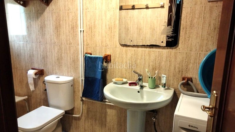 Foto a64668a0-9496-4606-8aaf-9412af4758f6. Casa venta casa independiente de 2 plantas con anejo + finca edificable en villar, en Siero