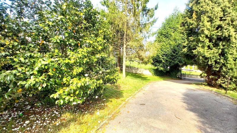 Foto 77cd8593-7f0a-4331-9ab6-7951cc8c8390. Casa amb calefacció aparcament a Carbayin-Lieres-Valdesoto Siero