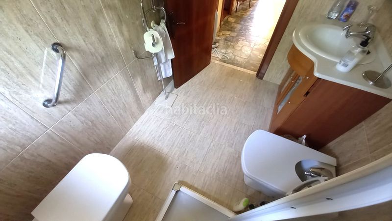 Foto da0b636f-83c5-4a17-89d6-65ed5db808d4. Casa amb calefacció aparcament a Carbayin-Lieres-Valdesoto Siero