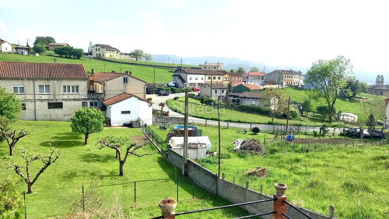 Foto e3c10964-ddae-47ad-8d5f-327879f3ebb0. Casa amb calefacció aparcament a Carbayin-Lieres-Valdesoto Siero