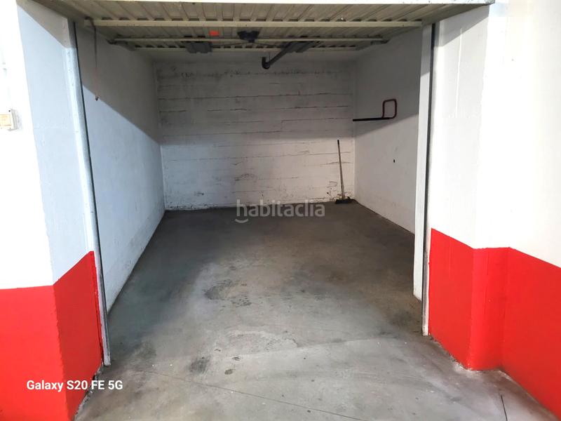 Foto dbd5daf3-5c0e-4ce3-b01d-fbd0f4db7b5d. Alquiler parking coche alquiler plaza de garaje cerrada en pola , zona de la isla. en Siero
