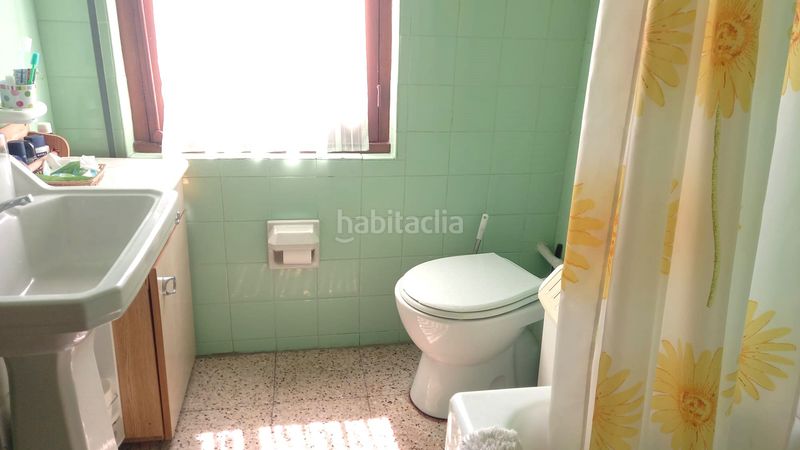 Foto 26e32288-1824-4392-8dca-eaeed6206387. Casa amb aparcament a Lada Langreo