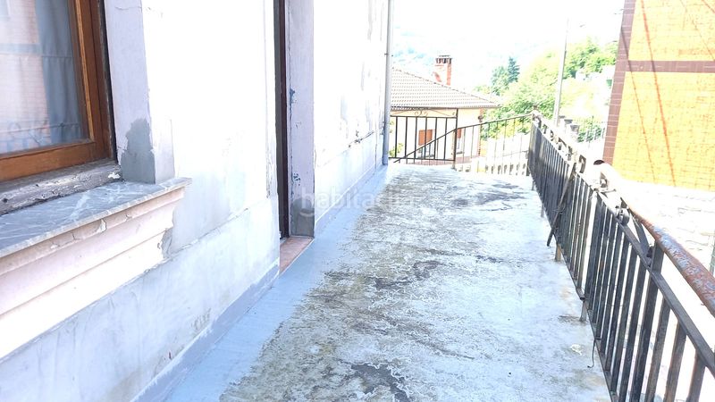 Foto 9064c597-b60e-4ac3-8e4a-f41df029ca99. Casa amb aparcament a Lada Langreo