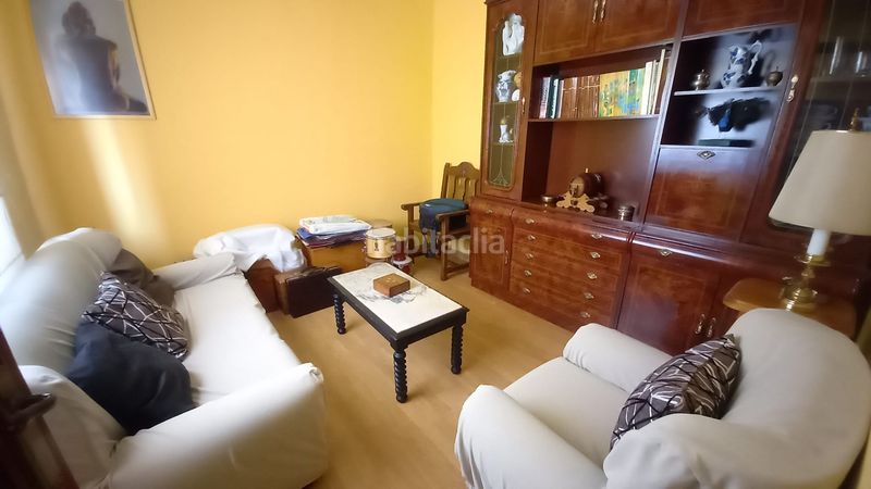 Foto e1b0ae7c-98ab-4304-8c20-e8f36ad97342. Casa amb aparcament a Lada Langreo