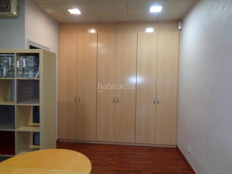 Foto 0ba13300-454c-4331-ab9b-8c6454e38d90. Alquiler local comercial local de 65 mt, dividio en 2 salas y aseo. en Pineda de Mar