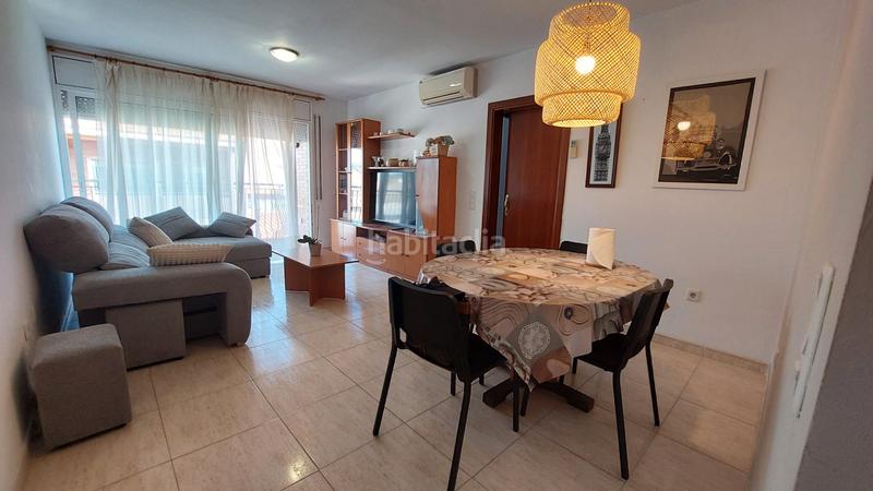 Foto ed969545-982f-4dcd-978b-30f312941384. Location duplex dans Centre Pineda de Mar