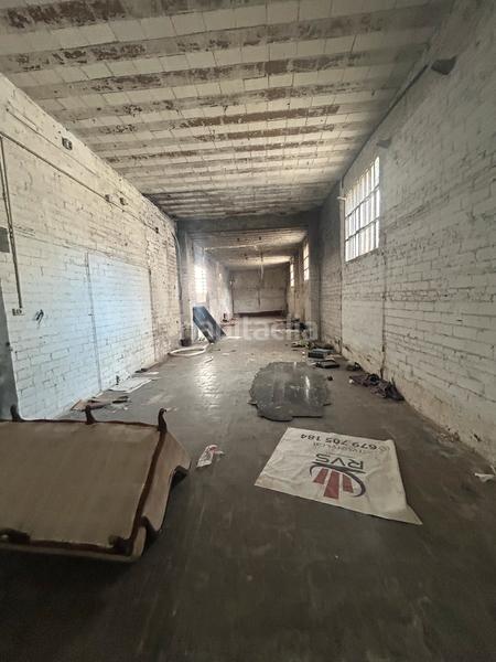 Foto 9b46102b-2a6d-40a7-9cba-395dffecc687. Alquiler local comercial almacen con oficinas en Creu Alta Sabadell