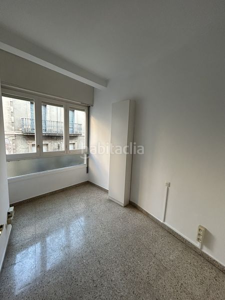 Foto 3d707ed8-7e38-45ad-8103-0ada31c2105c. Rent flat with heating in Centre Sabadell