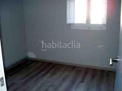 Foto b0045adb-c150-44c3-b2d2-2b5e98649a14. Pis a Centre Sabadell