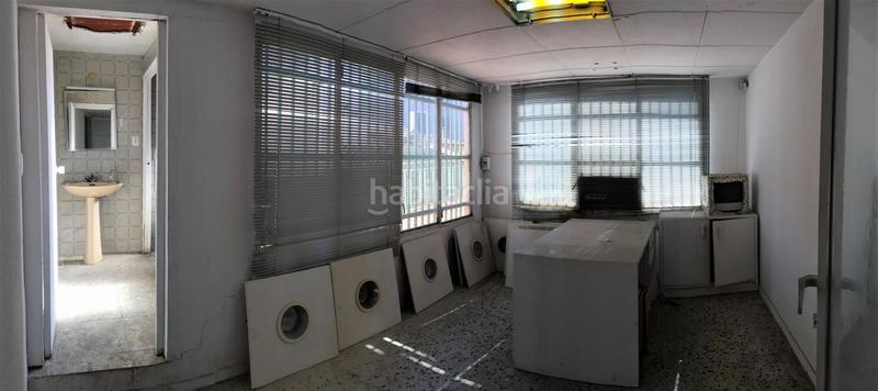 Foto c724c3b6-55b2-4570-ada7-d84ff8387567. Local commercial dans Creu de Barberà Sabadell