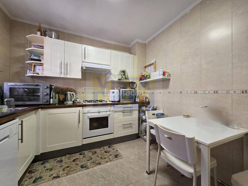 Foto bebf8c01-2c34-4657-9281-ff293f620744. Piso venta piso amplio en santa maria en Santa Maria-l´Eixample-Sud Sumella Cubelles