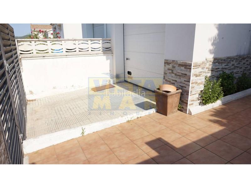 Foto 2d235b8c-f32a-4f5e-b4f6-7e0ceb612a45. Casa  en alquiler en santa mariaeixamplesud sumella en Cubelles