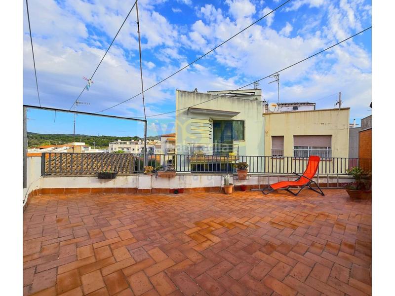 Foto b9d06639-1204-469e-88f4-bc3b1aac7895. Flat in el castell de Cubelles Cubelles