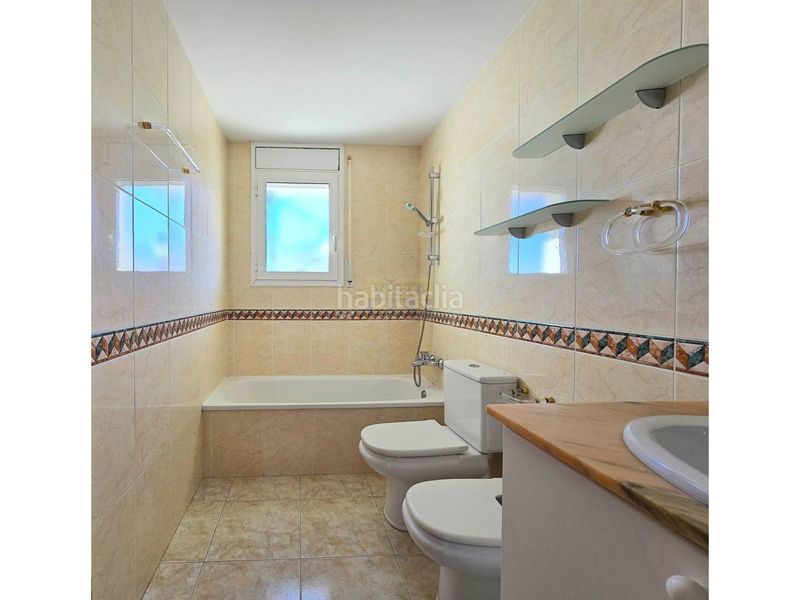 Foto 35085c07-5658-488f-956d-6f958e6f8eee. Pis amb aparcament piscina a Maritim Cubelles