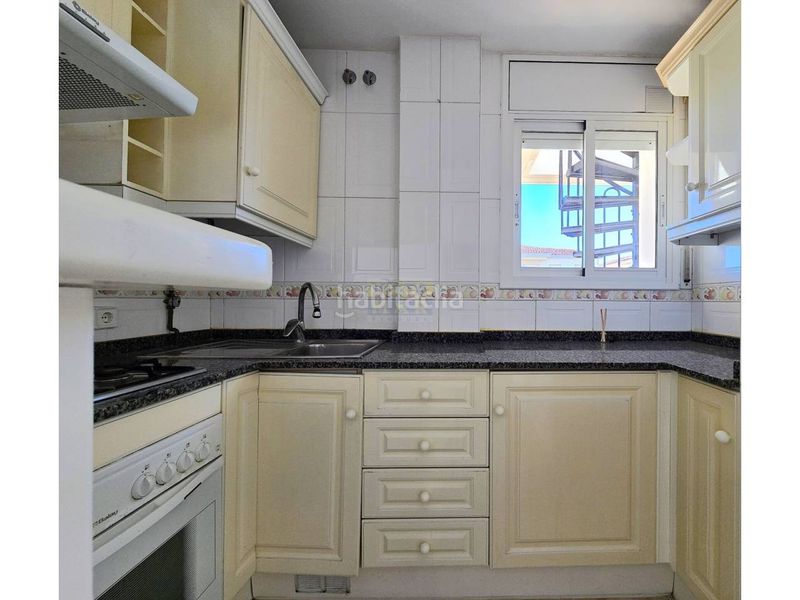 Foto 672934e7-95a6-467f-a5f7-fb75ac1b878e. Pis amb aparcament piscina a Maritim Cubelles