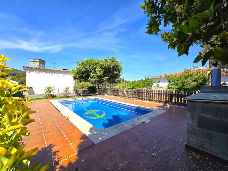Foto dd5c6646-2410-4724-b277-460a58ff0889. Casa amb aparcament piscina a Mas Trader-Corral d´En Tort-Corral d´En Cona Cubelles