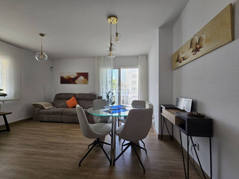 Foto c1599177-22dd-4ffc-8a4e-fe3f8158c7ed. Pis amb calefacció aparcament a Maritim Cubelles