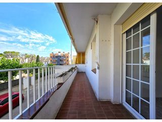 Pis a Maritim. Piso con ascensor, zona marítim