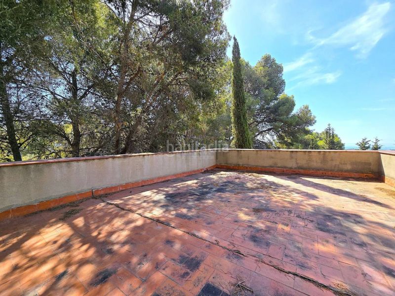 Foto ec5b40fa-87a6-4336-a9bd-88b5d31a6336. Casa amb aparcament a costa Cunit - els jardins - els rosers Cunit